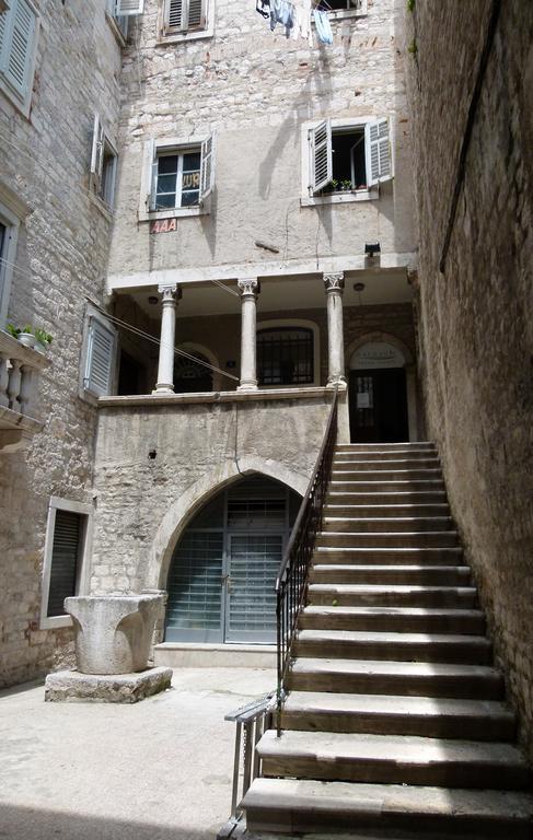 Palace Augubio Split Exterior foto