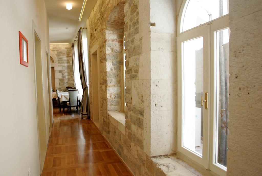 Palace Augubio Split Exterior foto